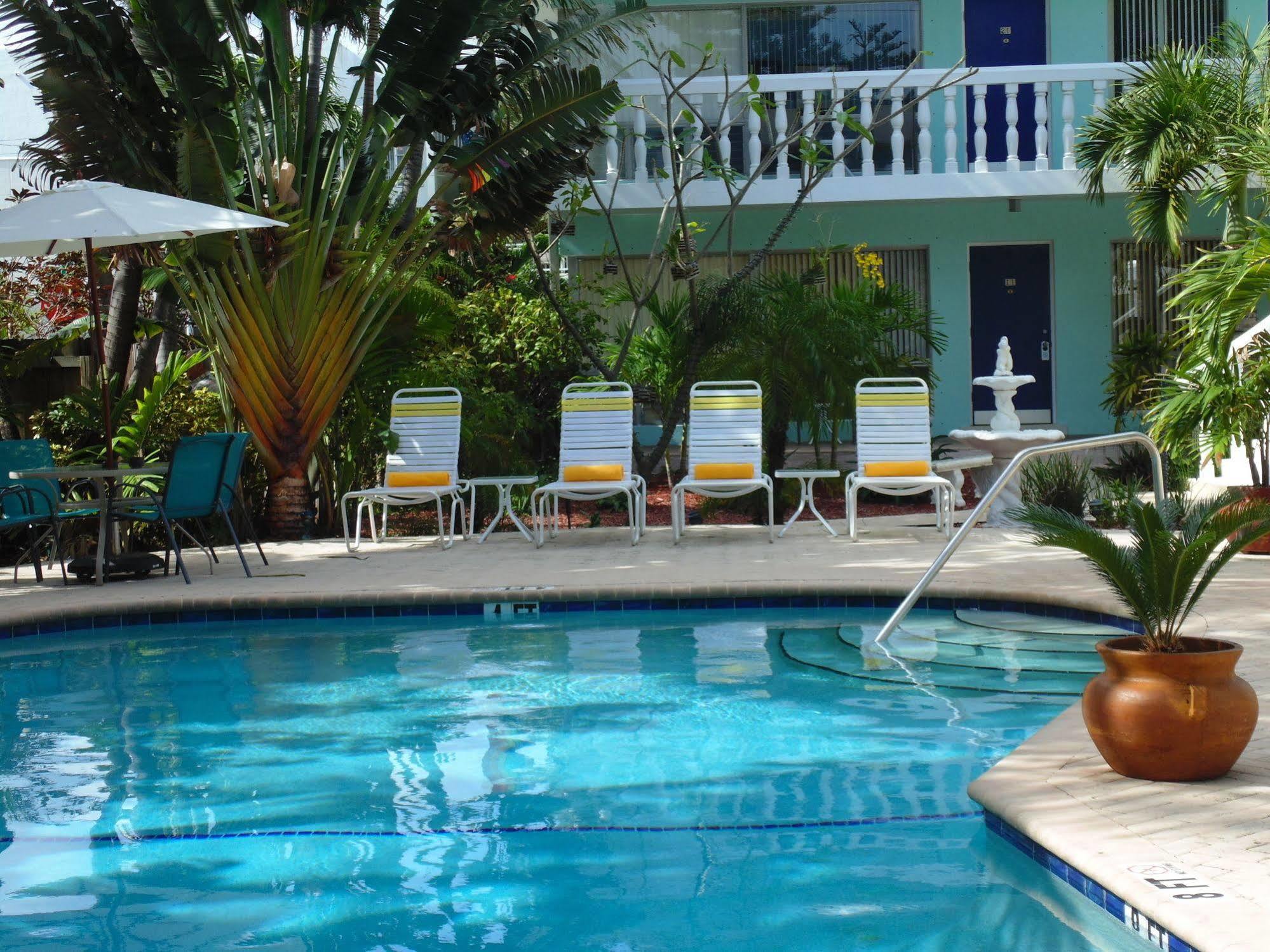 Cheston House - Clothing Optional All Male Guesthouse فورت لودرديل المظهر الخارجي الصورة